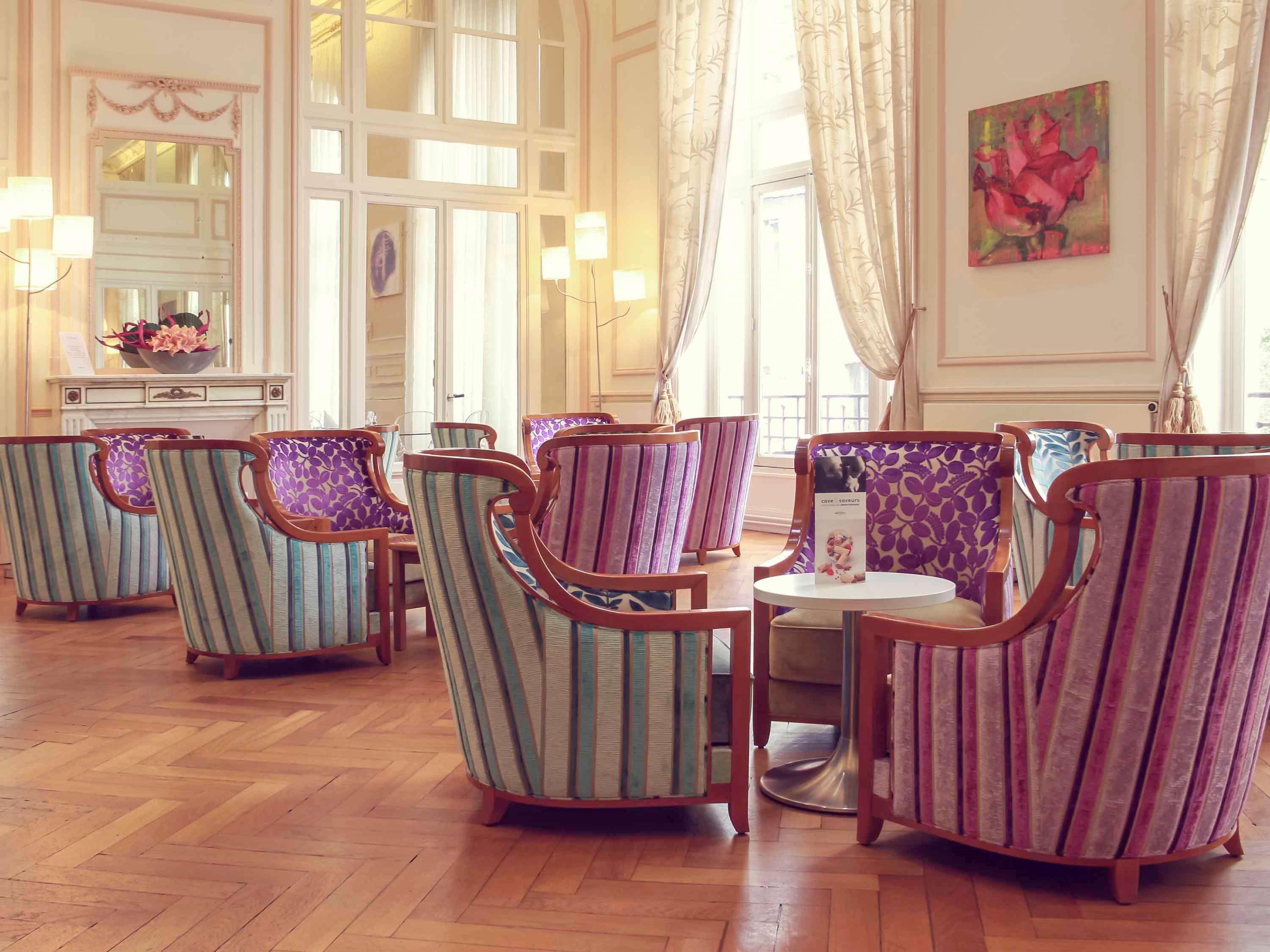 Hotel Mercure Saint-Nectaire Spa & Bien-Etre ภายนอก รูปภาพ