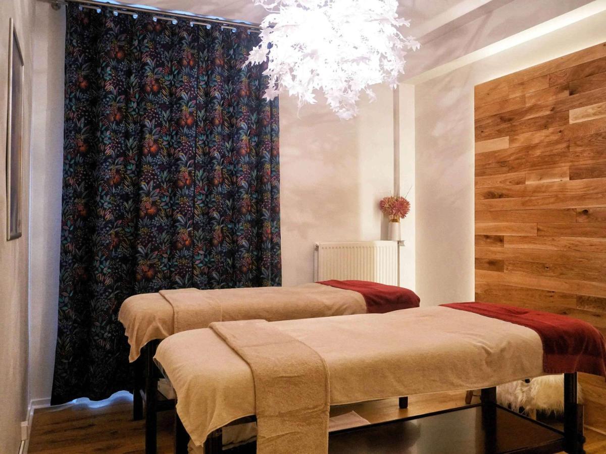 Hotel Mercure Saint-Nectaire Spa & Bien-Etre ภายนอก รูปภาพ